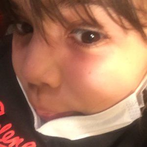 Meet your Posher, Manuela